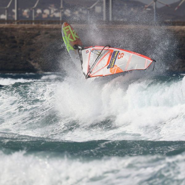 Dario-Ojeda-PWA-windsurf-Team-rider-Flikka-boards