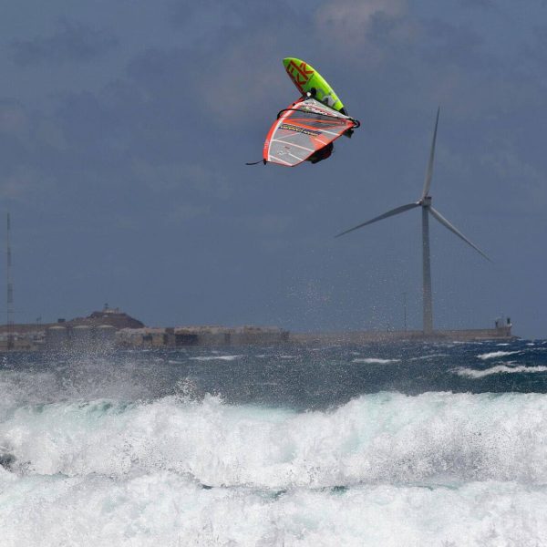 Dario-Ojeda-PWA-windsurf-Team-rider-Flikka-boards