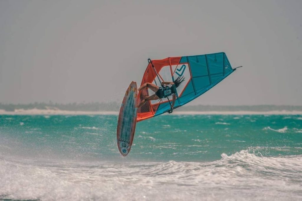 Aurora-Dapolito-windsurf-Team-rider-Flikka-boards