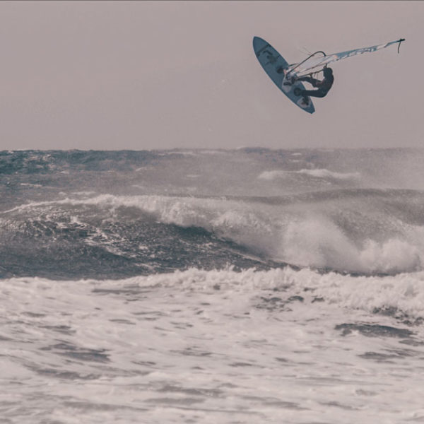 Aurora-Dapolito-windsurf-Team-rider-Flikka-boards